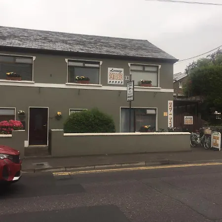 Railway Lodge Guest House-3