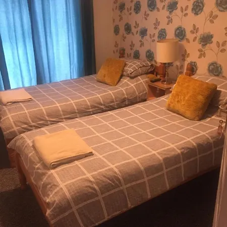 Railway Lodge Guest House-2